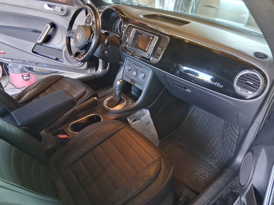 2018 Volkswagen A5 Beetle - Image 5 of 10