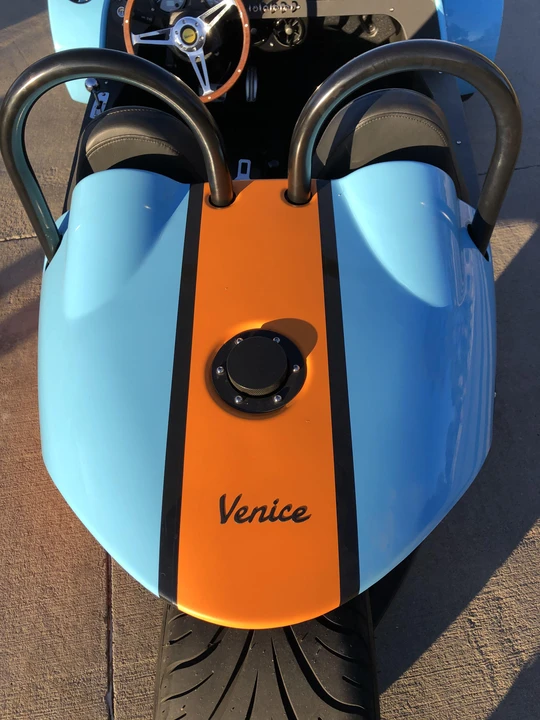 2018 Vanderhall Venice - Image 25 of 31