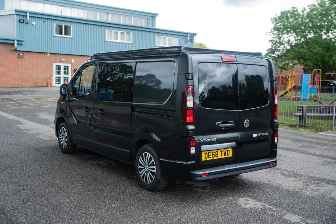2018 Vauxhall - Image 23 of 30