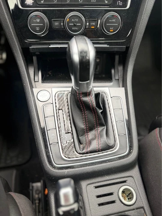 2018 Volkswagen GTI Mk7 - Image 10 of 11