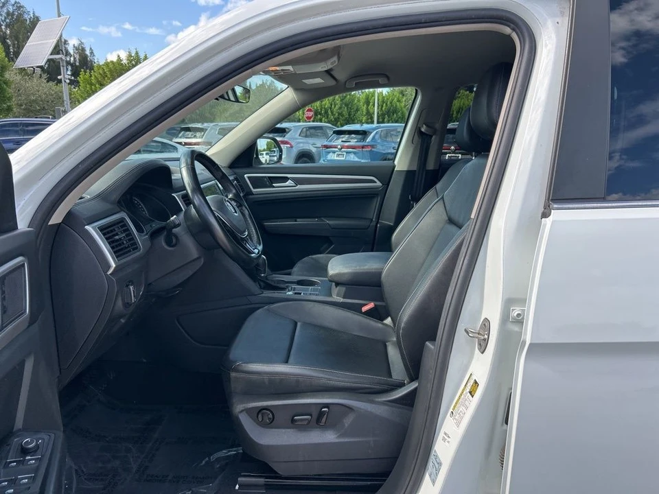 2018 Volkswagen Atlas - Image 9 of 12