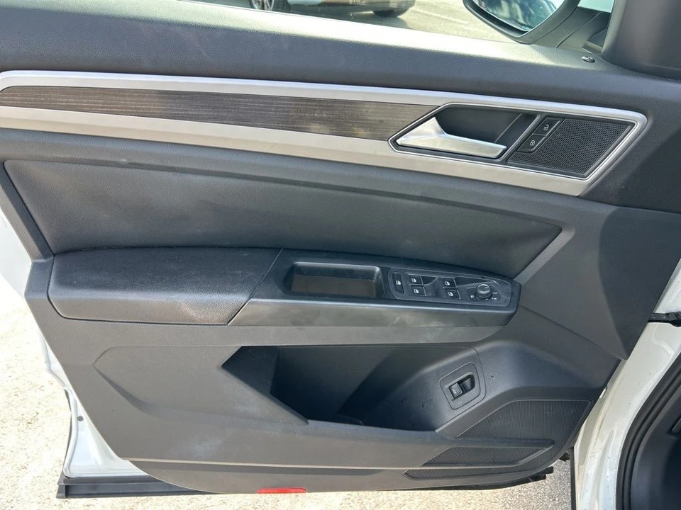 2018 Volkswagen Atlas - Image 11 of 12