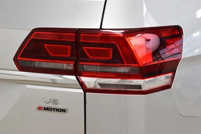 2018 Volkswagen Atlas - Image 18 of 21