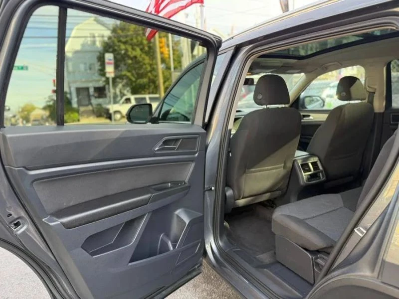 2018 Volkswagen Atlas - Image 10 of 12