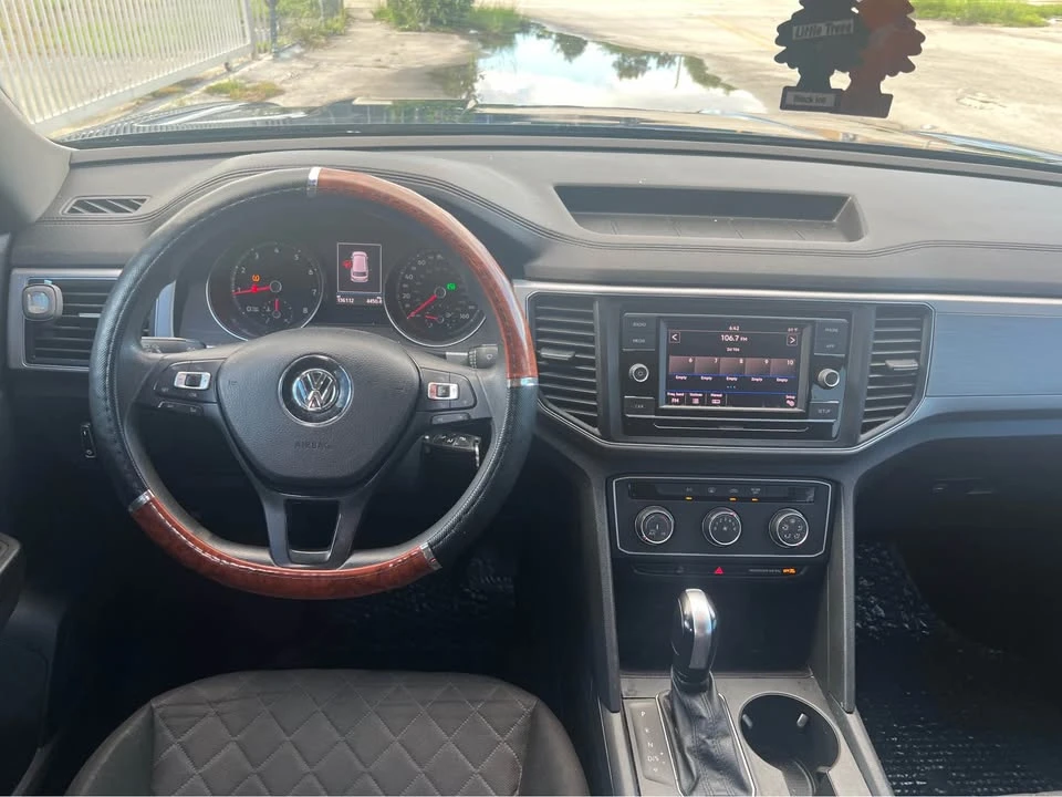2018 Volkswagen Atlas - Image 10 of 16