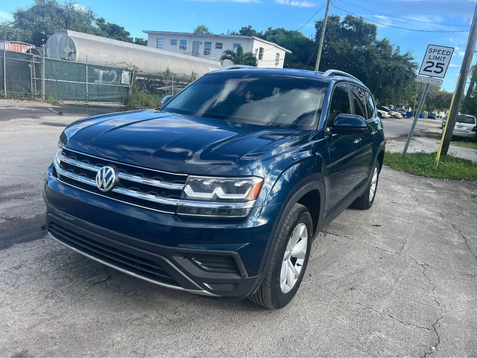 2018 Volkswagen Atlas - Image 2 of 16