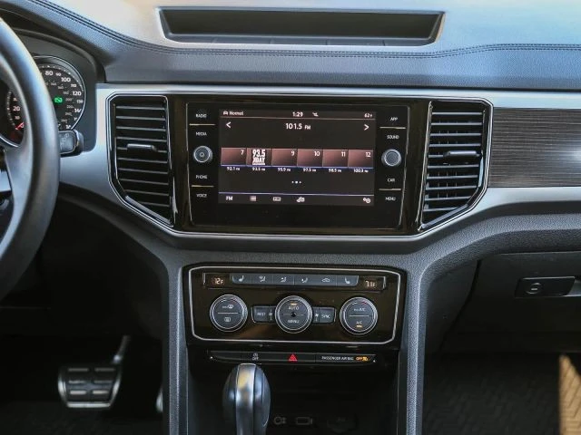 2018 Volkswagen Atlas - Image 16 of 21