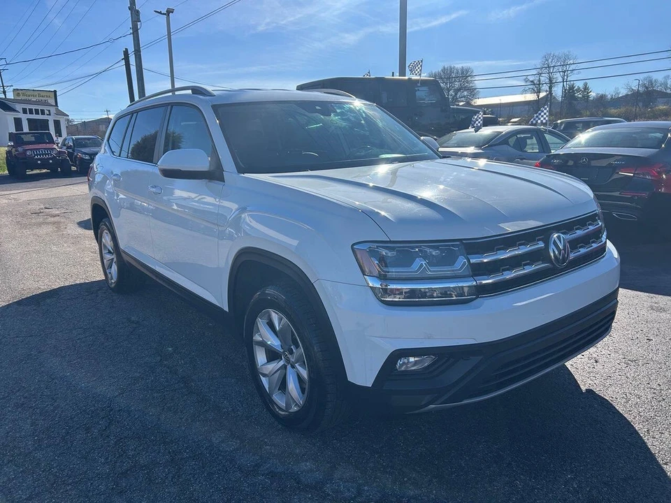 2018 Volkswagen Atlas - Image 2 of 13