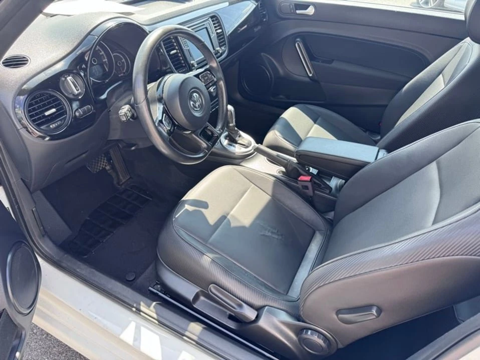 2018 Volkswagen A5 Beetle - Image 9 of 16