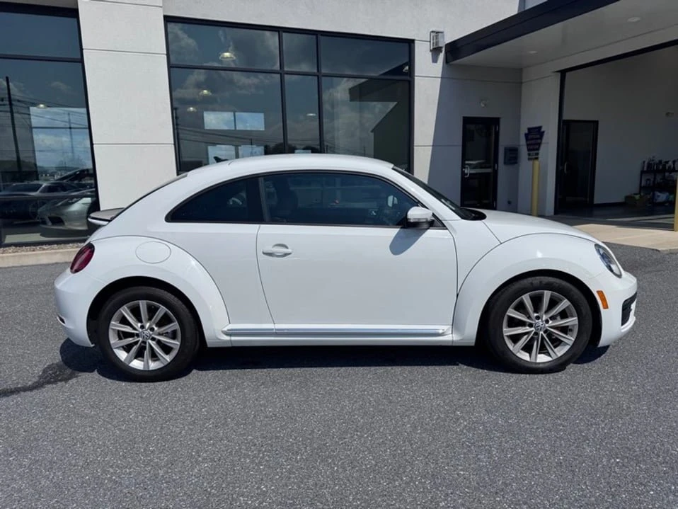 2018 Volkswagen A5 Beetle - Image 2 of 16