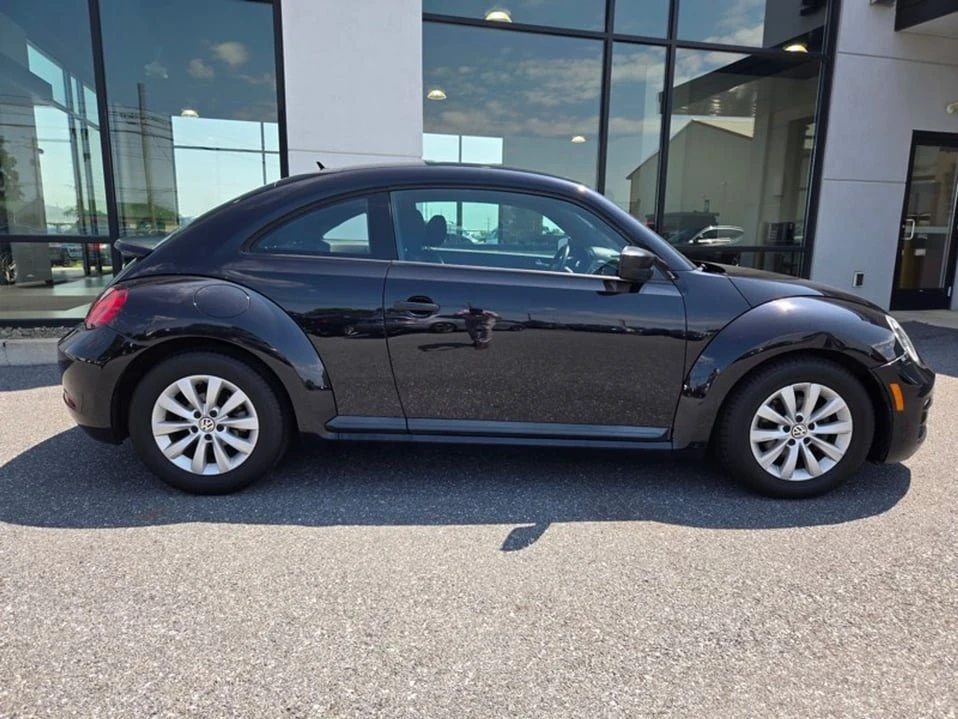 2018 Volkswagen A5 Beetle - Image 2 of 16