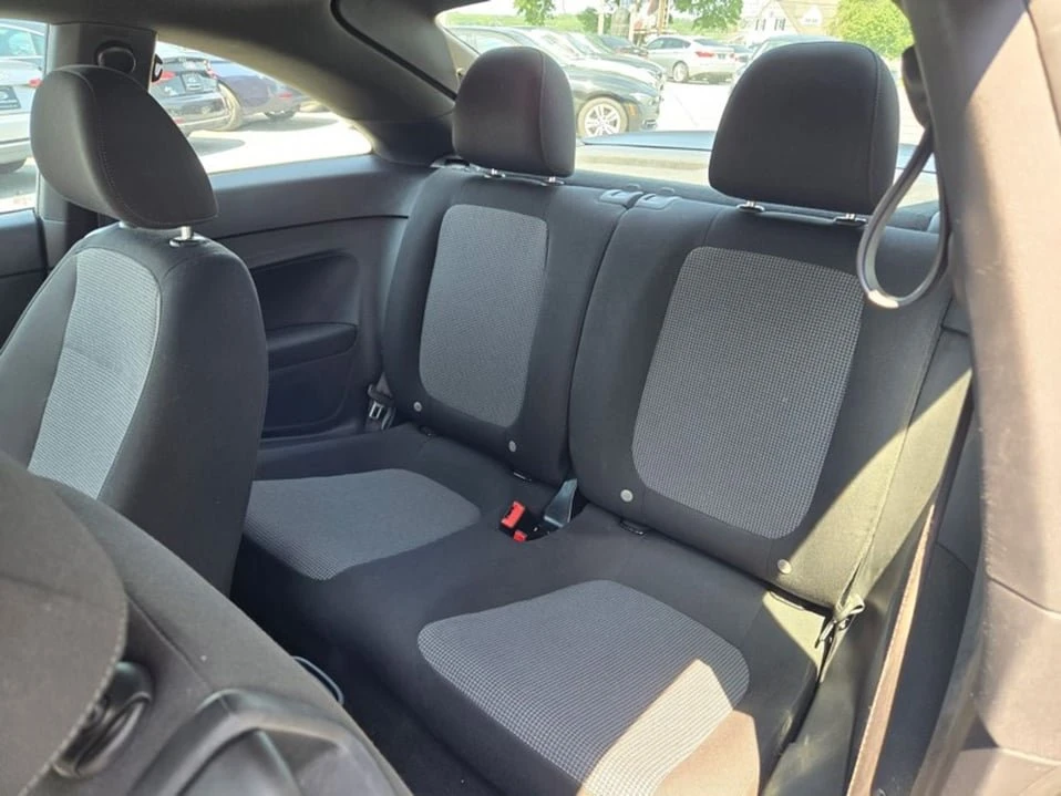 2018 Volkswagen A5 Beetle - Image 9 of 16