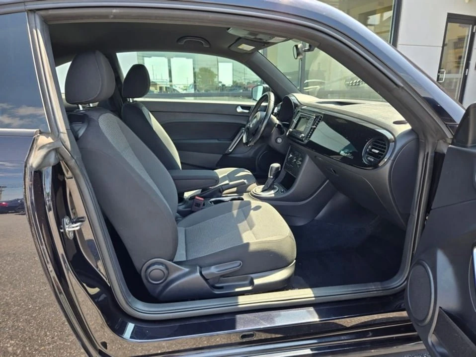 2018 Volkswagen A5 Beetle - Image 12 of 16
