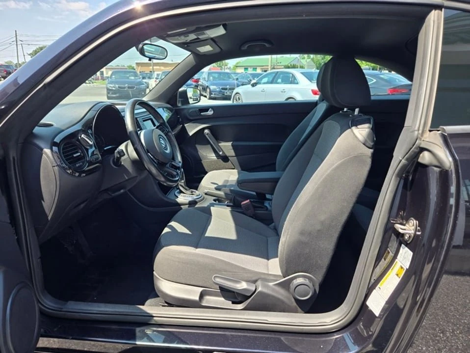 2018 Volkswagen A5 Beetle - Image 8 of 16