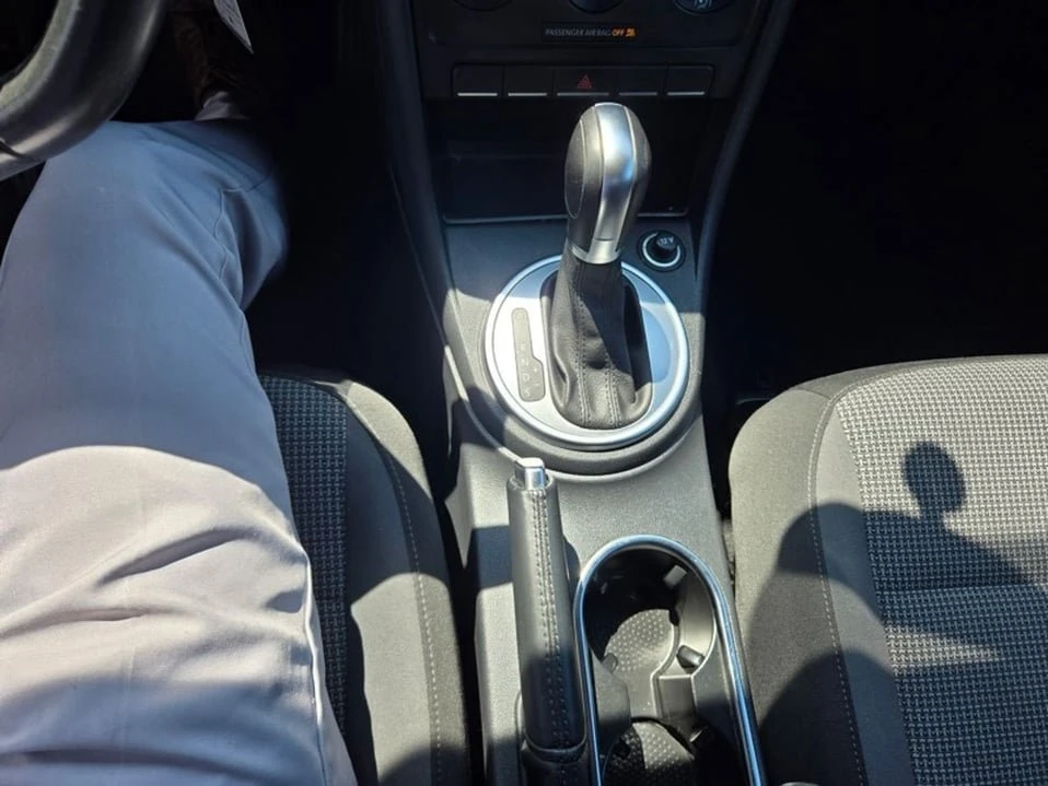 2018 Volkswagen A5 Beetle - Image 13 of 16