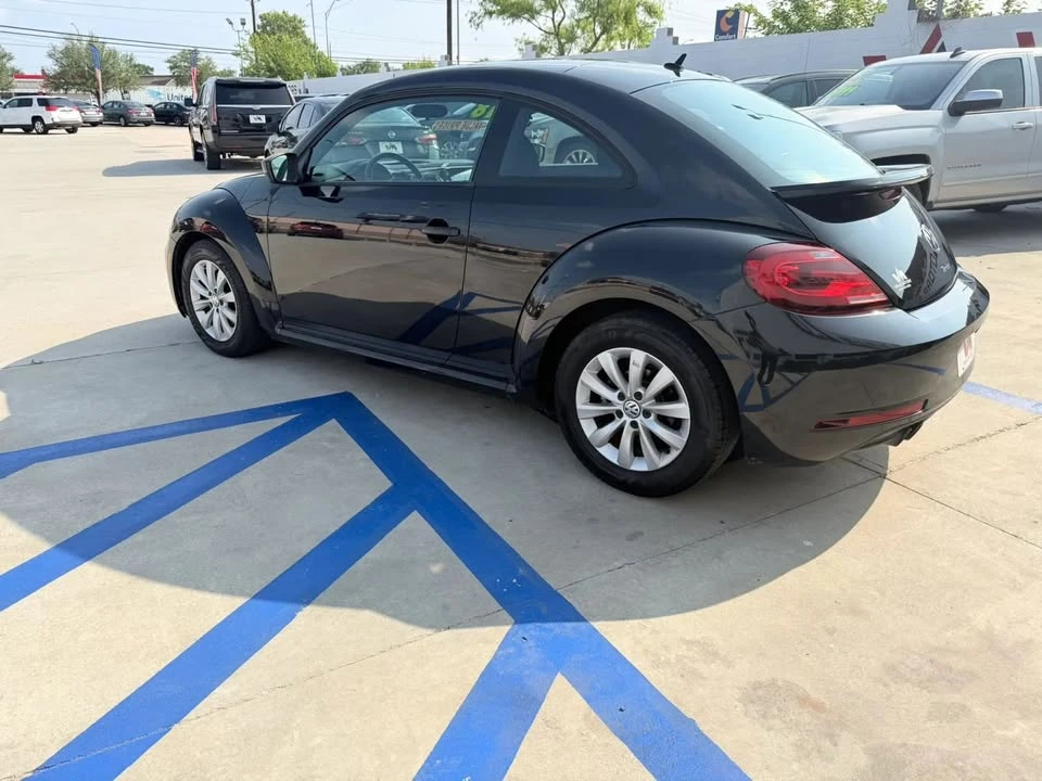 2018 Volkswagen A5 Beetle - Image 5 of 13