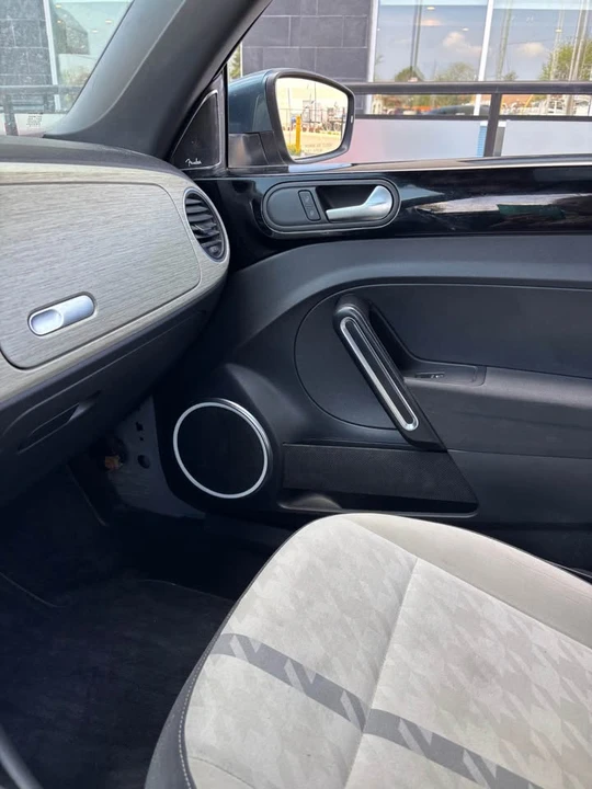 2018 Volkswagen A5 Beetle - Image 17 of 19