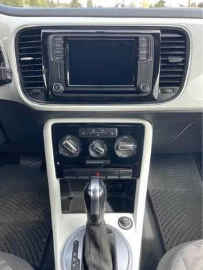 2018 Volkswagen A5 Beetle - Image 16 of 20