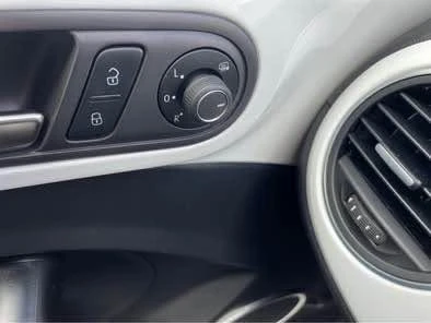 2018 Volkswagen A5 Beetle - Image 19 of 20