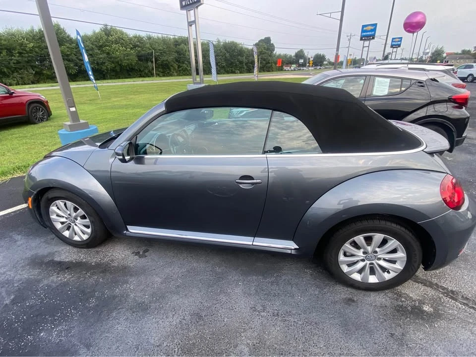 2018 Volkswagen A5 Beetle - Image 2 of 2