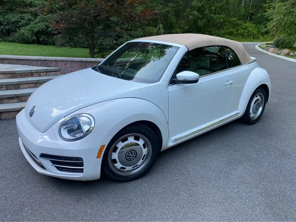 2018 Volkswagen A5 Beetle - Image 2 of 8