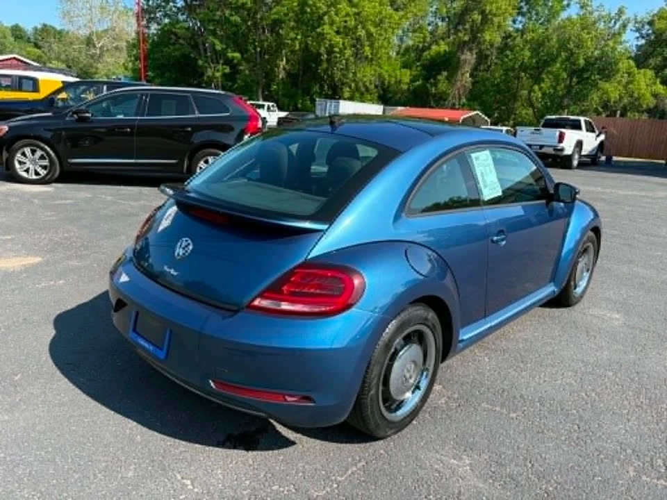 2018 Volkswagen A5 Beetle - Image 2 of 15