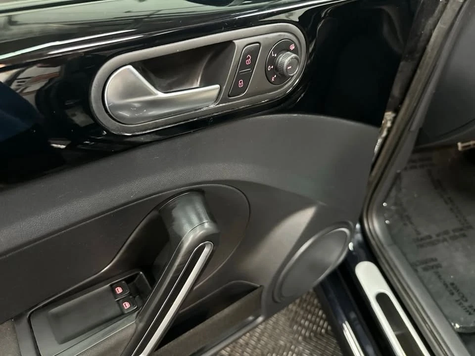 2018 Volkswagen A5 Beetle - Image 10 of 20