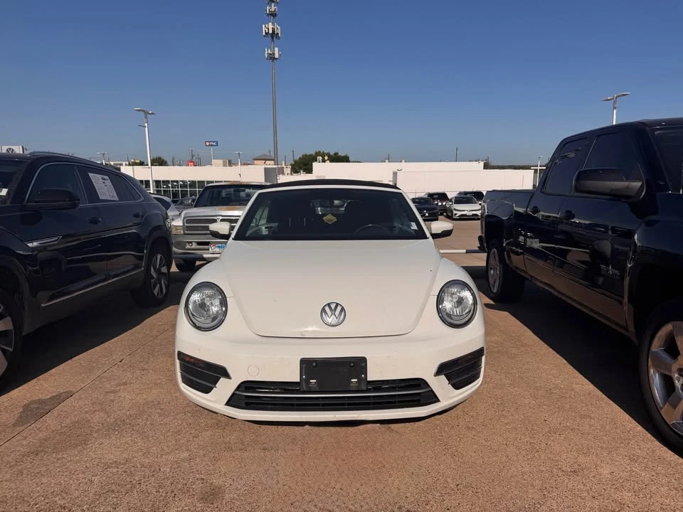 2018 Volkswagen A5 Beetle - Image 2 of 5