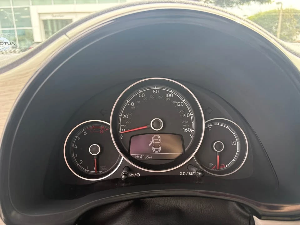 2018 Volkswagen A5 Beetle - Image 8 of 10
