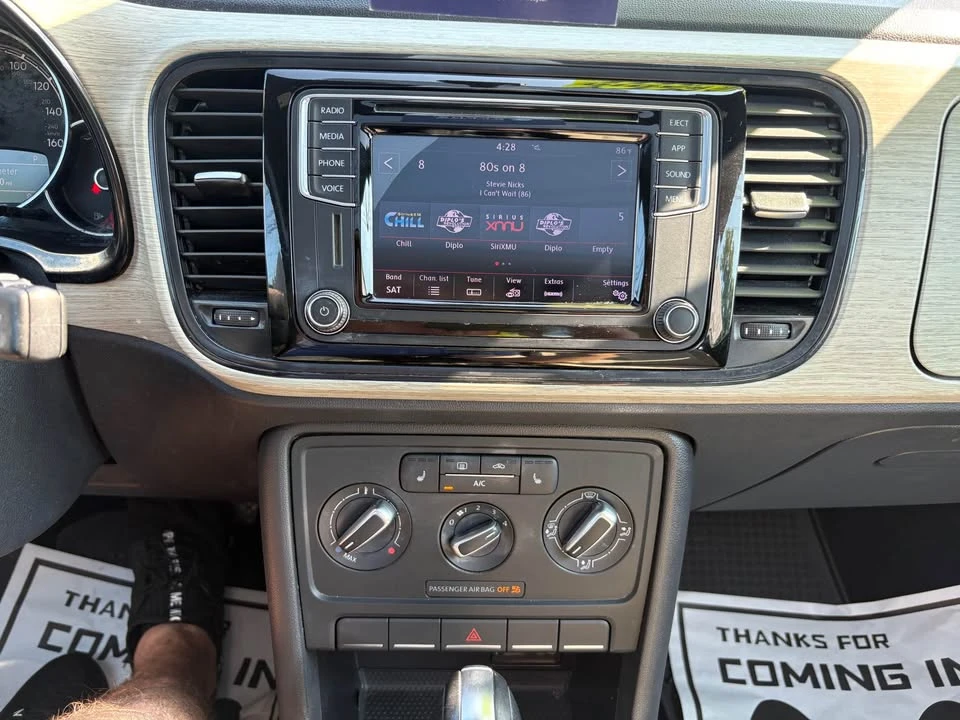 2018 Volkswagen A5 Beetle - Image 10 of 15