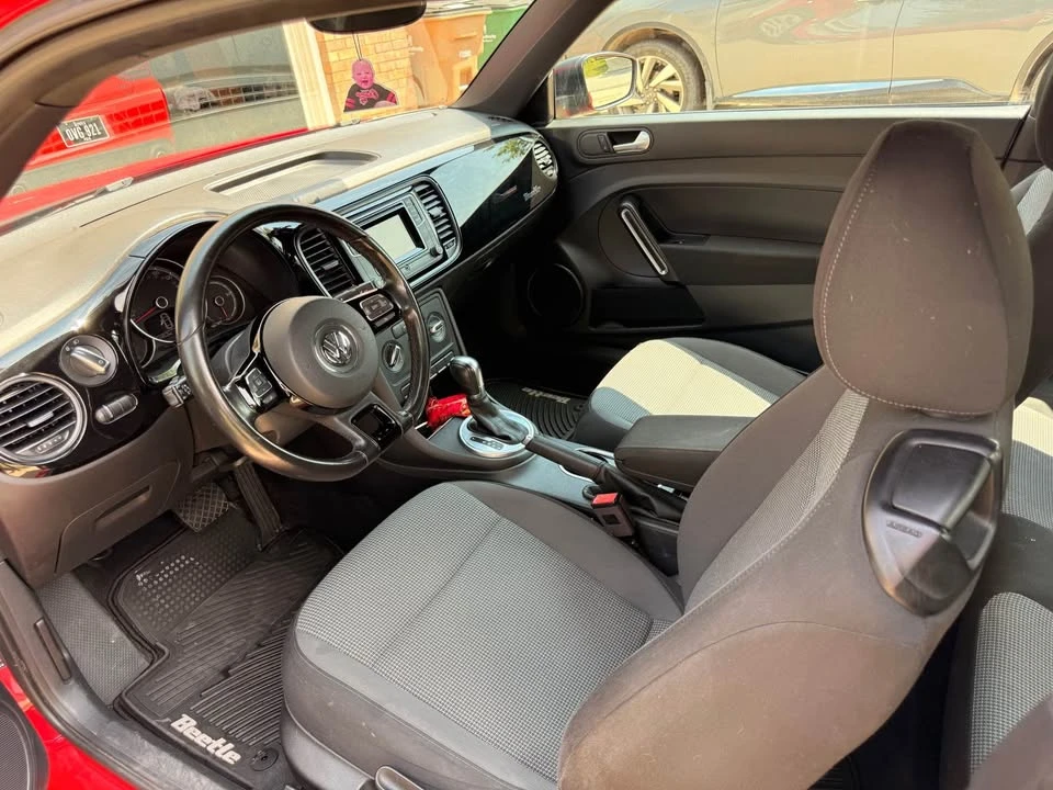 2018 Volkswagen A5 Beetle - Image 6 of 8