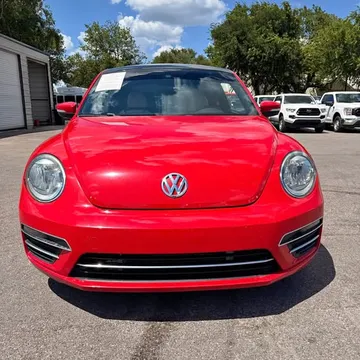 2018 Volkswagen Beetle 2.0T Coast Hatchback 2D