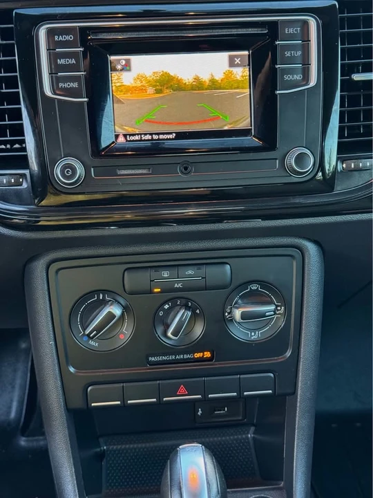 2018 Volkswagen A5 Beetle - Image 12 of 17