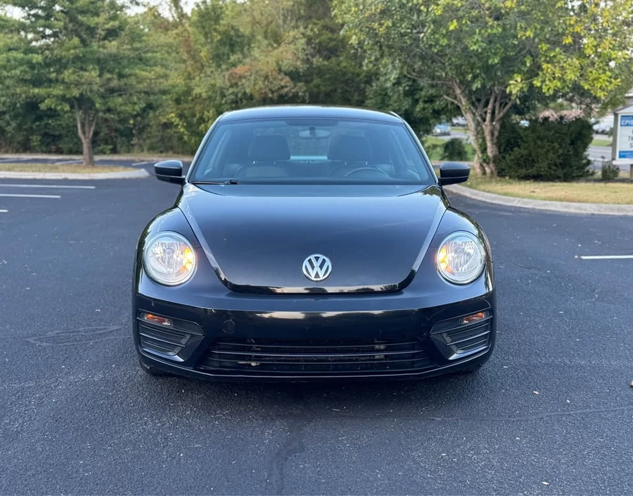 2018 Volkswagen A5 Beetle - Image 2 of 17