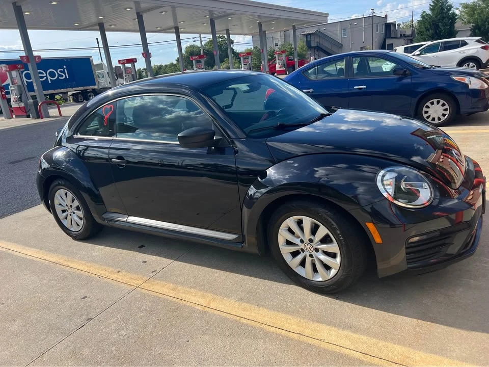 2018 Volkswagen A5 Beetle - Image 2 of 8