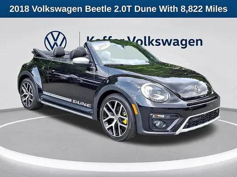 2018 Volkswagen Beetle 2.0T Dune Convertible 2D