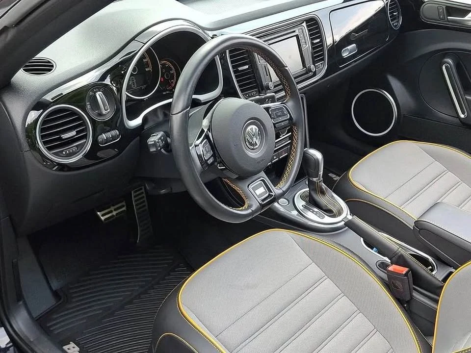 2018 Volkswagen A5 Beetle - Image 2 of 2