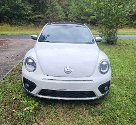 2018 Volkswagen A5 Beetle - Image 2 of 6