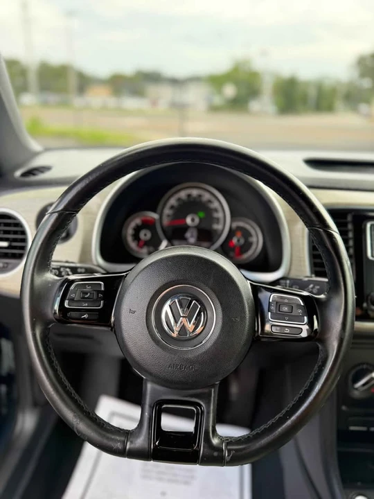 2018 Volkswagen A5 Beetle - Image 6 of 9