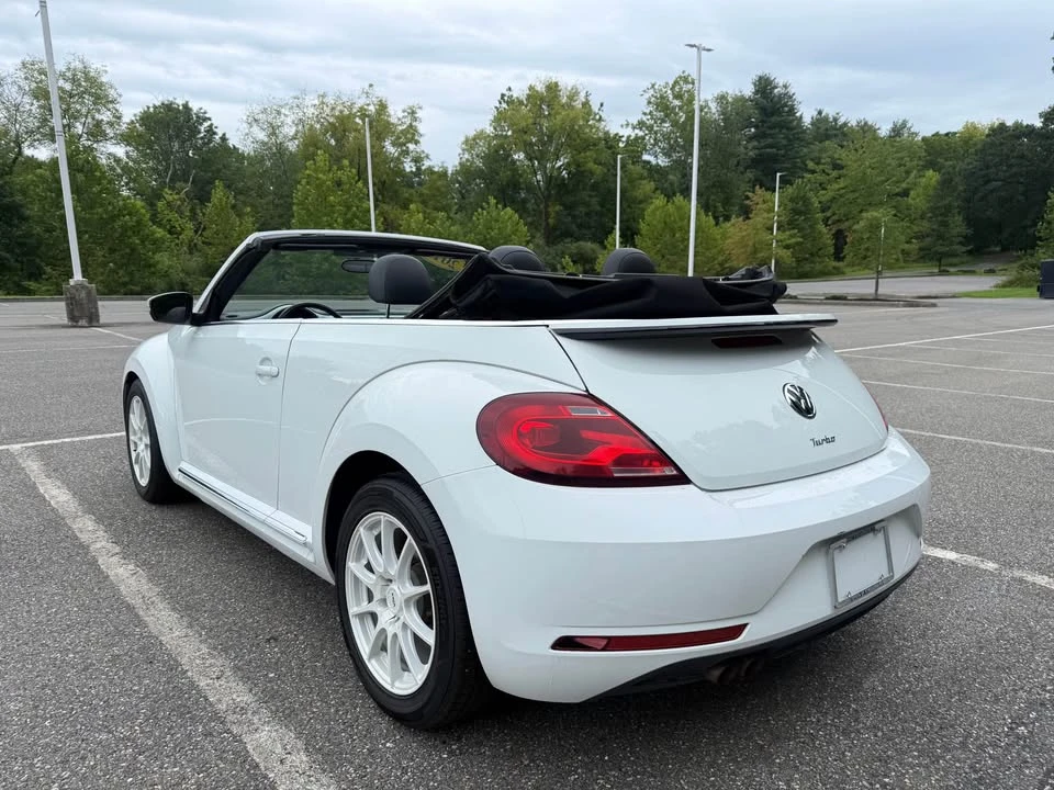 2018 Volkswagen A5 Beetle - Image 6 of 18