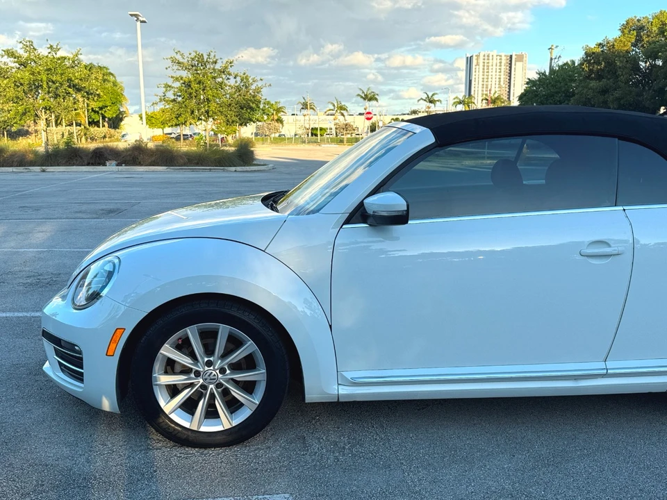 2018 Volkswagen A5 Beetle - Image 15 of 21