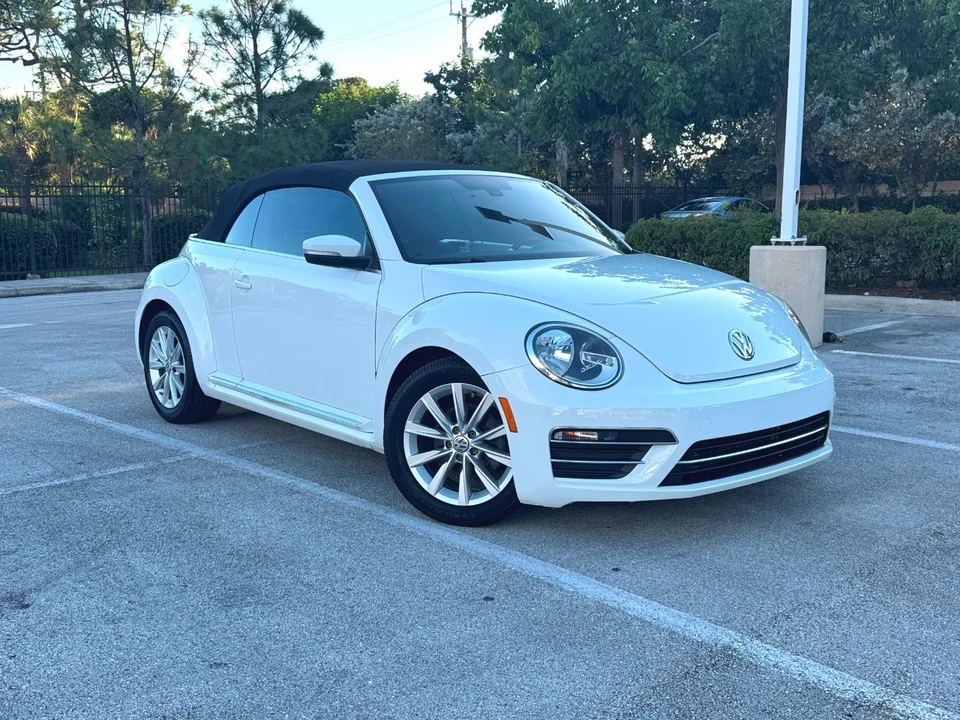 2018 Volkswagen A5 Beetle - Image 2 of 21