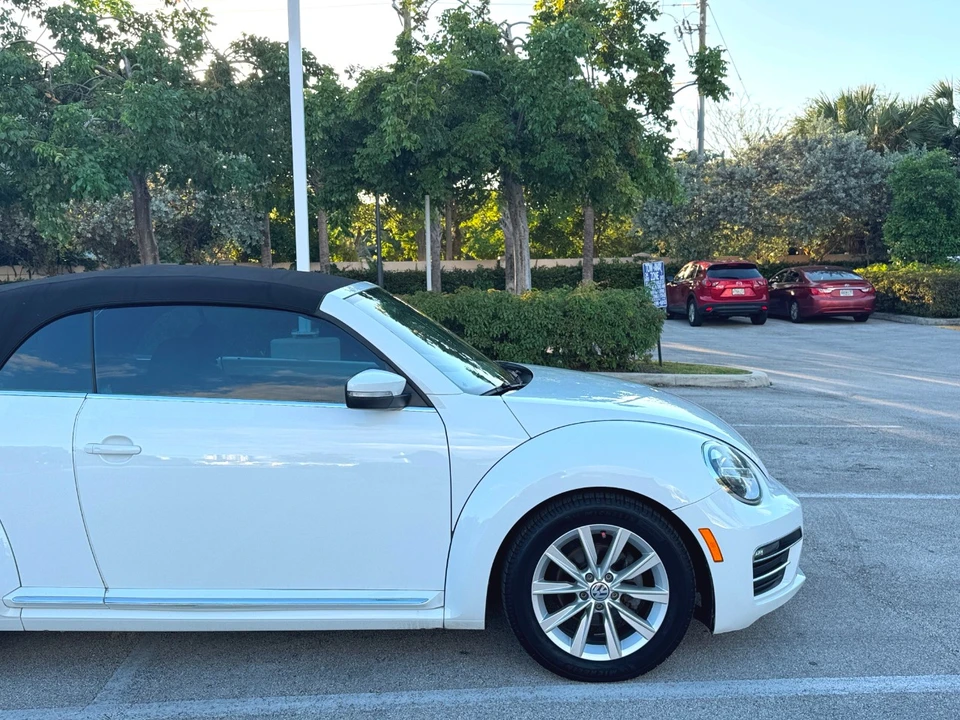 2018 Volkswagen A5 Beetle - Image 12 of 21