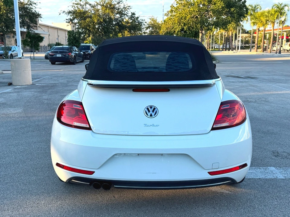 2018 Volkswagen A5 Beetle - Image 17 of 21