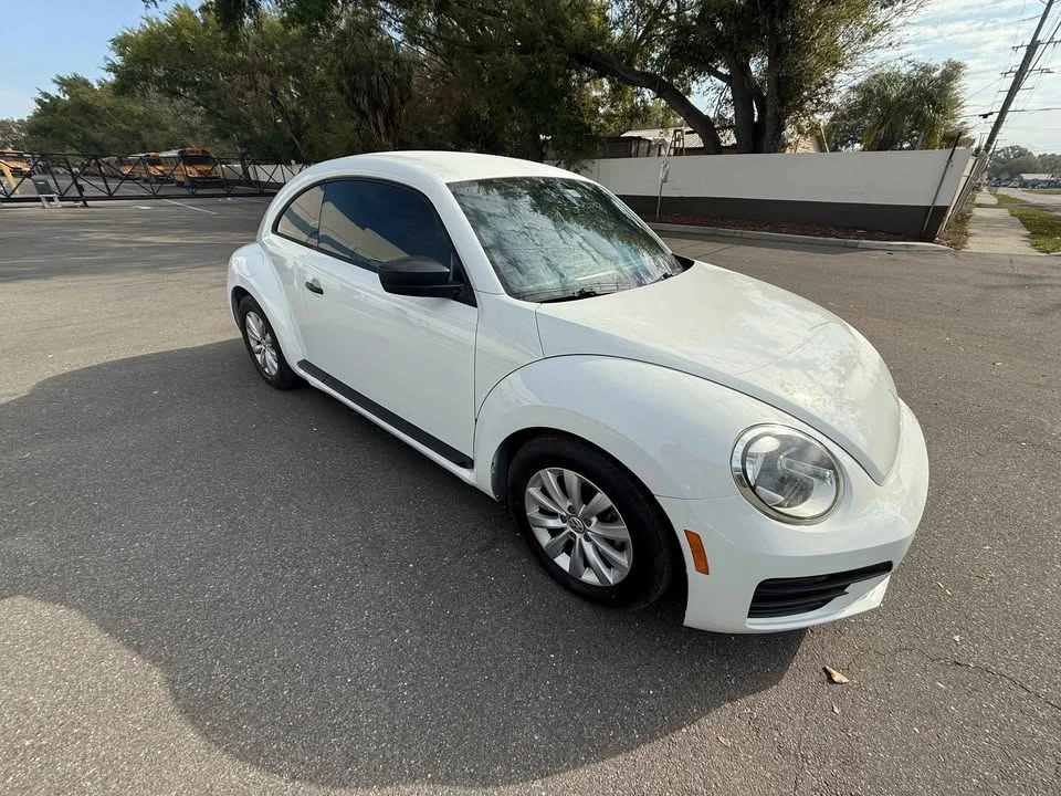 2018 Volkswagen A5 Beetle - Image 6 of 12