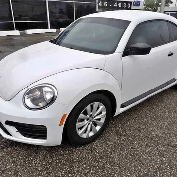 2018 Volkswagen Beetle 2.0T S Hatchback 2D