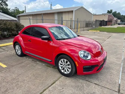 2018 Volkswagen Beetle 2.0T S Hatchback 2D