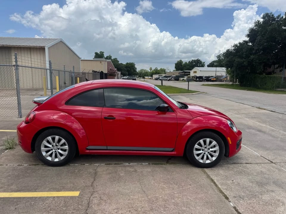 2018 Volkswagen A5 Beetle - Image 8 of 10