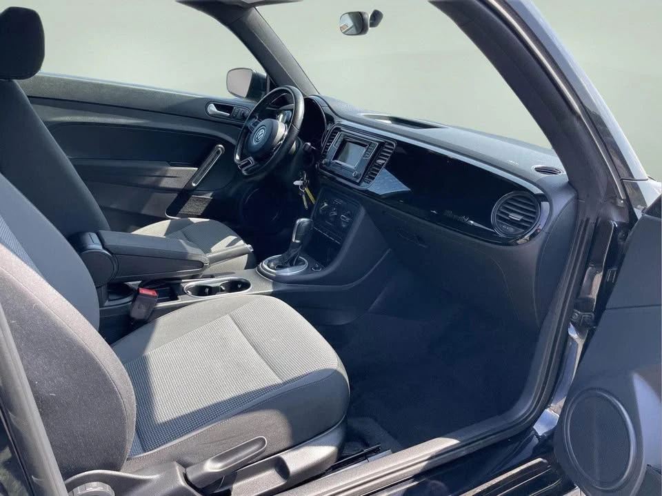 2018 Volkswagen A5 Beetle - Image 11 of 13