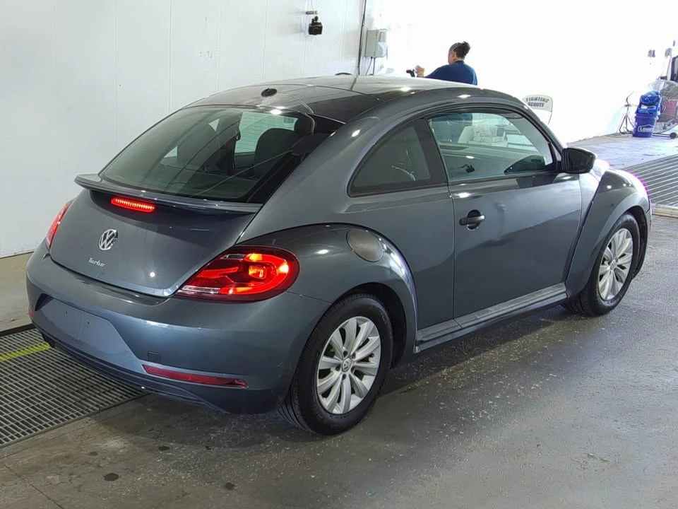 2018 Volkswagen A5 Beetle - Image 3 of 8